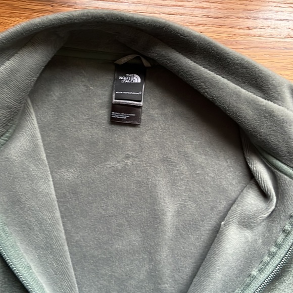 Northface jacket super soft - Picture 2 of 5